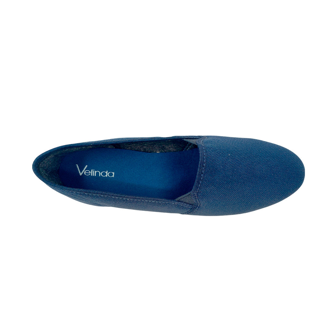 Dinas Gracy navy