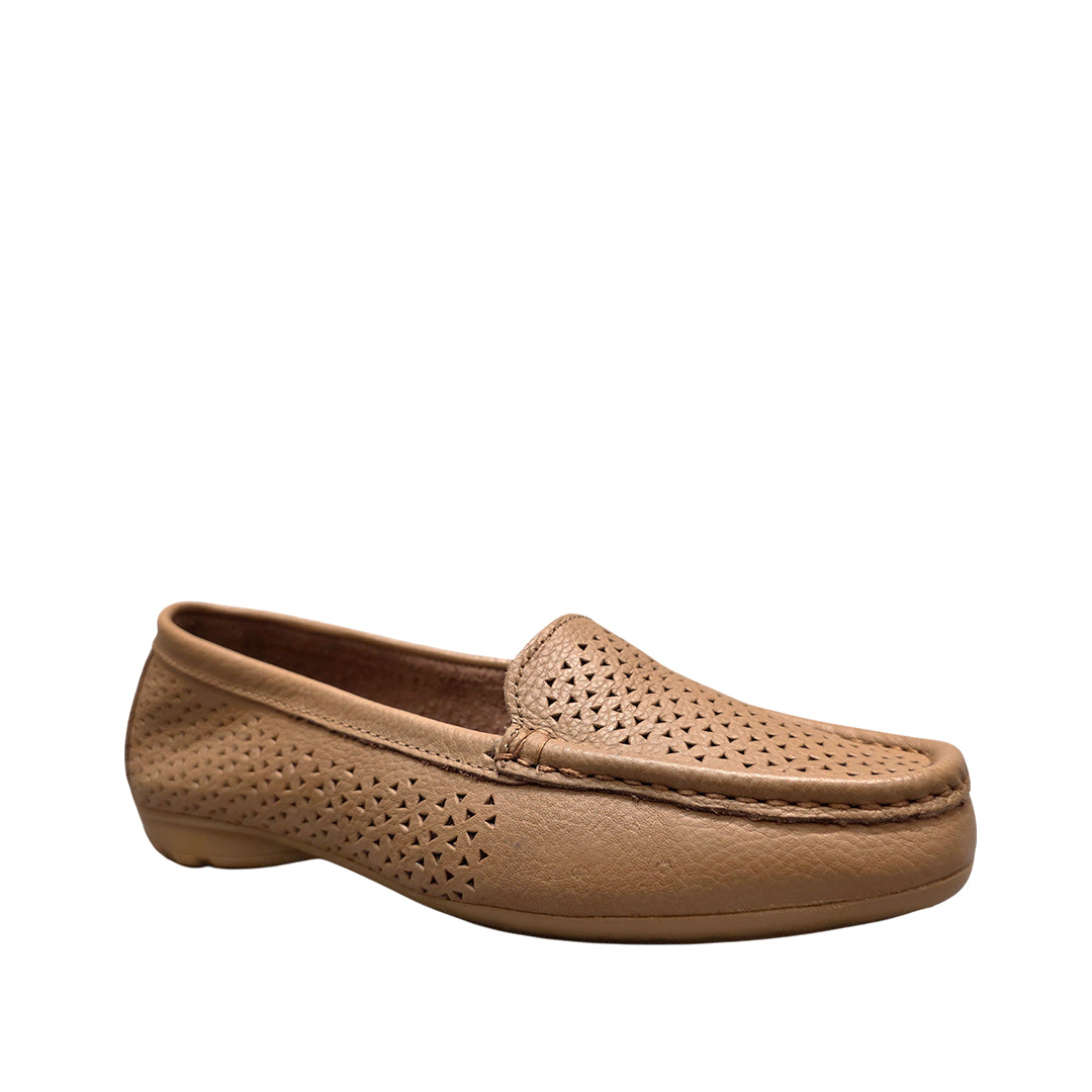 Mocasines Lorivel para mujer color taupe