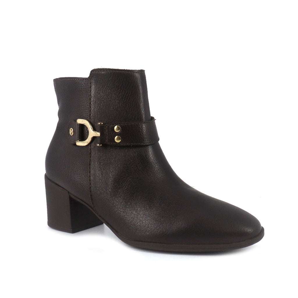 Botas Geraldyne para mujer color café