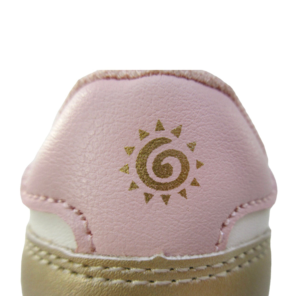 Sneakers Rey León color blanco