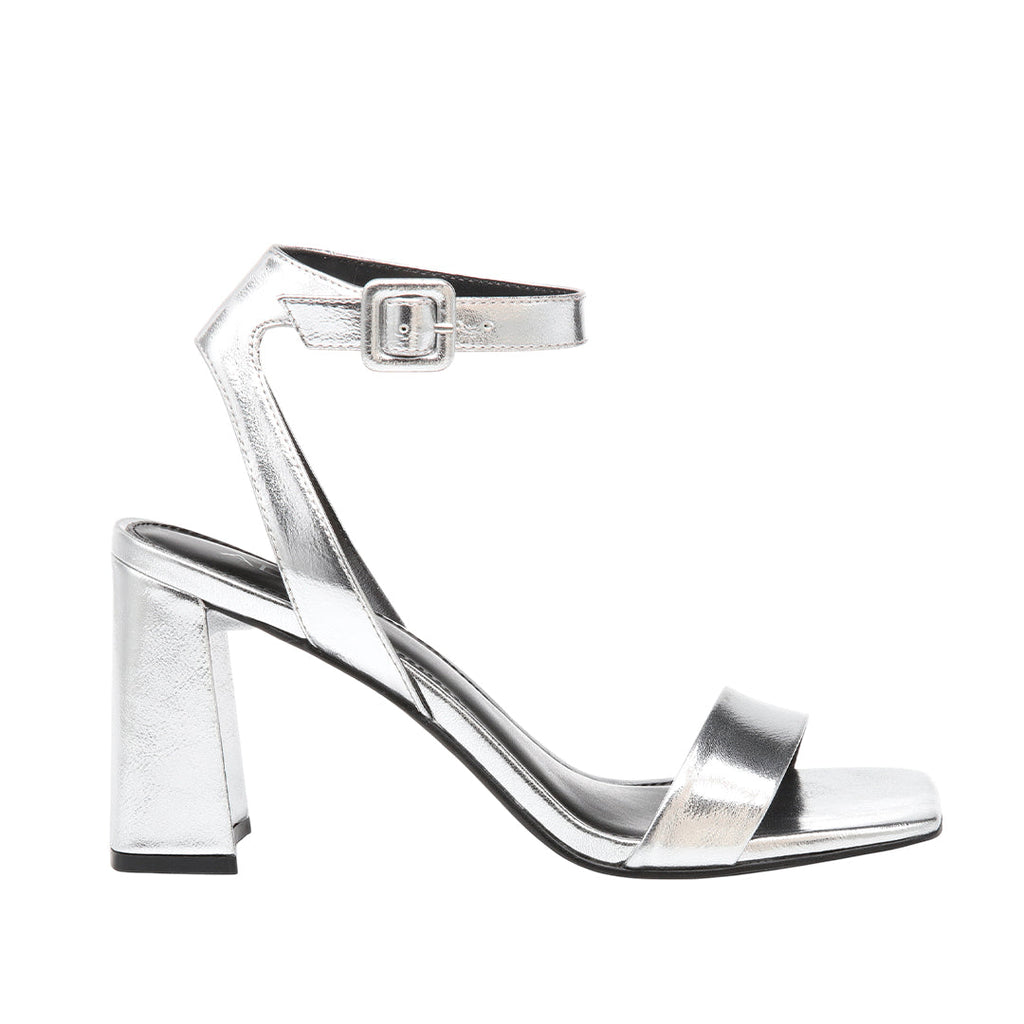 Sandalias de tacón Winni para mujer color plateado