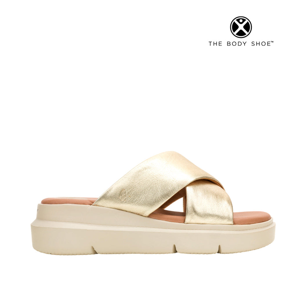 Sandalias Uplift X para mujer color dorado