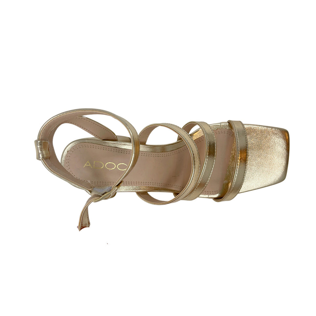 Sandalias Tiana para mujer color dorado
