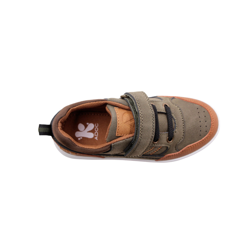 Sneakers Barney para niño color multi