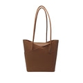 Cartera tote Claudette tan