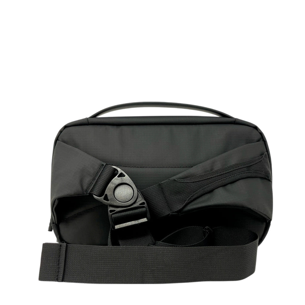 Cangurera Ali para mujer color negro