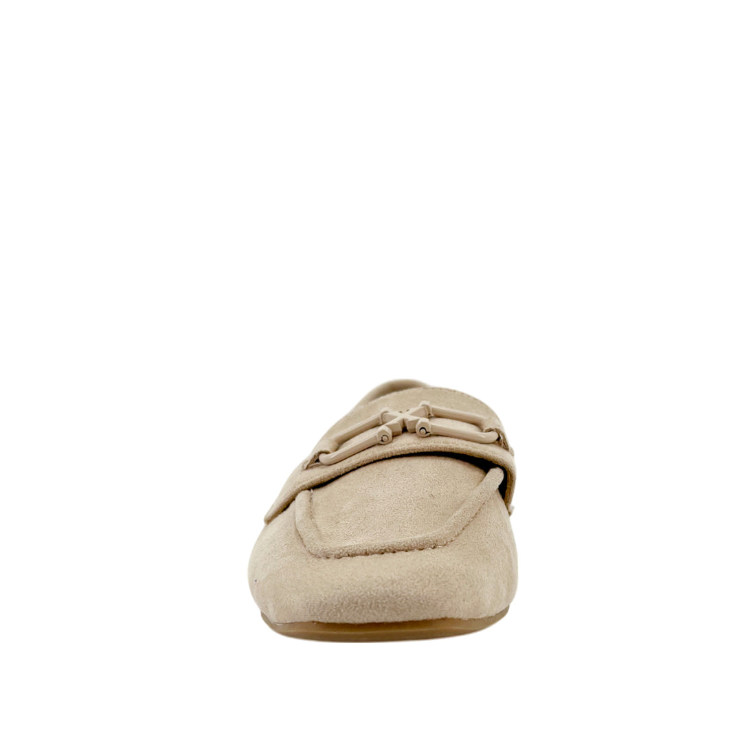 Mocasines Benitto para mujer color beige