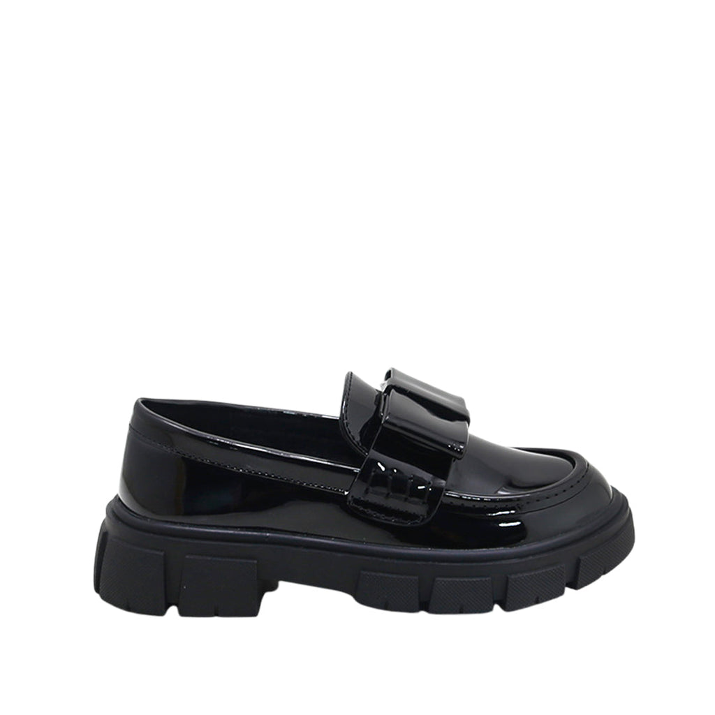Mocasines Cassie para niña color negro