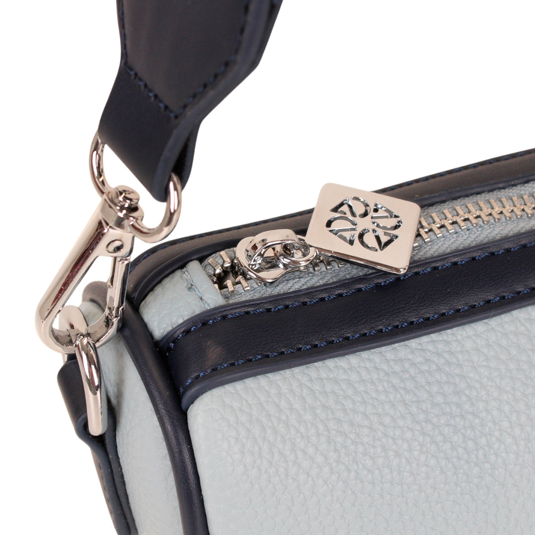 Cartera crossbody Gala para mujer color celeste