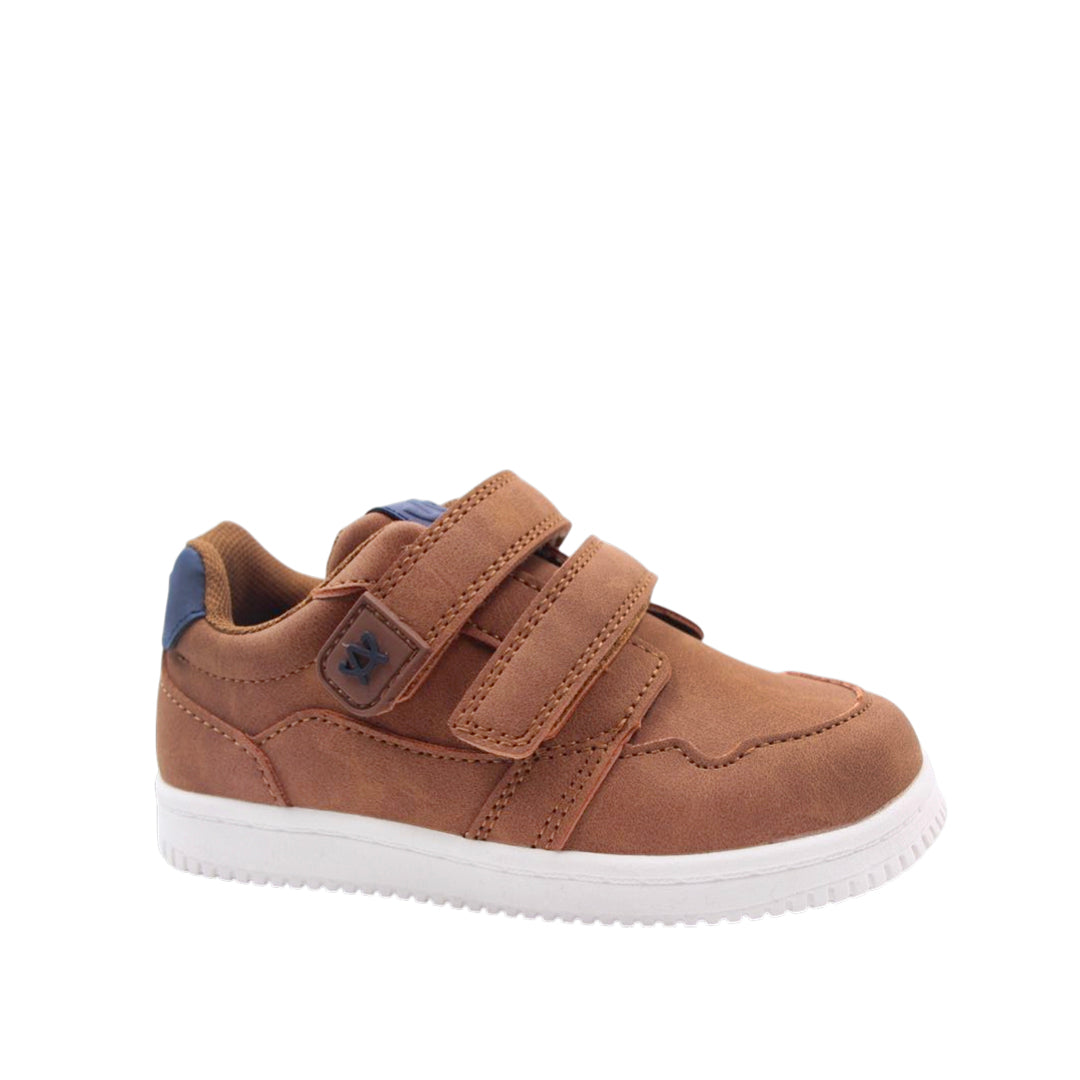 Sneakers Charlie para infante color tan