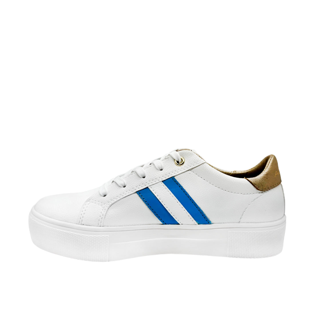 Sneakers Adriana Ruano color blanco